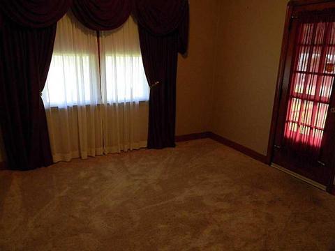 175 State St, Charleroi, PA 15022 photo 5