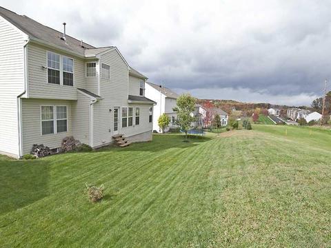 257 Cliffside Dr, Mars, PA 16046 photo 3