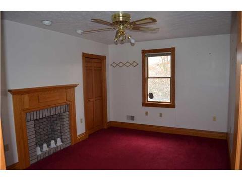 2027 Dime Rd, Vandergrift, PA 15690 photo 11