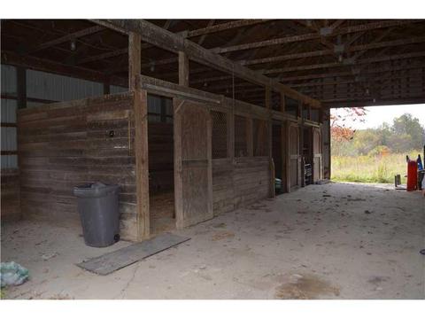2027 Dime Rd, Vandergrift, PA 15690 photo 19