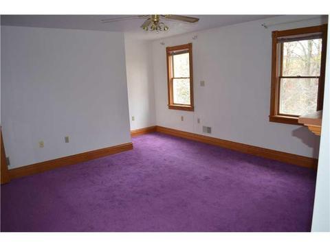 2027 Dime Rd, Vandergrift, PA 15690 photo 10