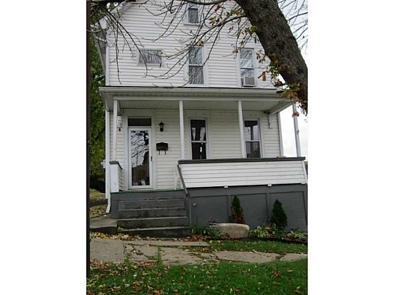 209 S 4th St, Apollo, PA 15613 photo 1