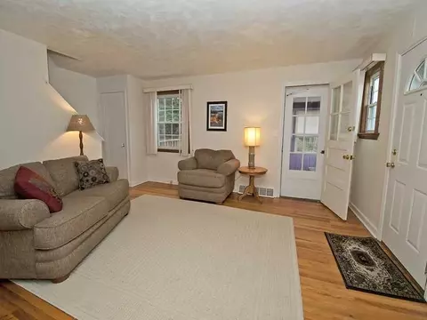 161 Highview, Pittsburgh, PA 15241 photo 2