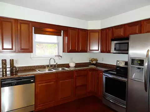 1098 Chapel Rd, Monaca, PA 15061 photo 2