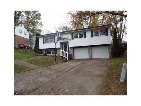 4 Cambridge, Irwin, PA 15642 photo 1