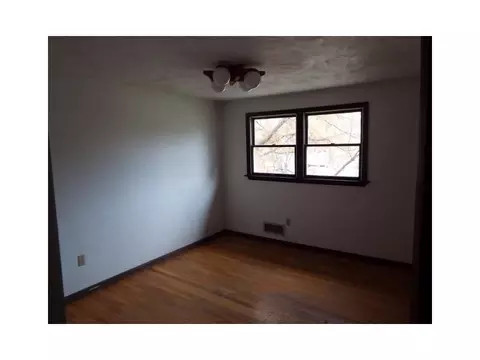 4 Cambridge, Irwin, PA 15642 photo 13