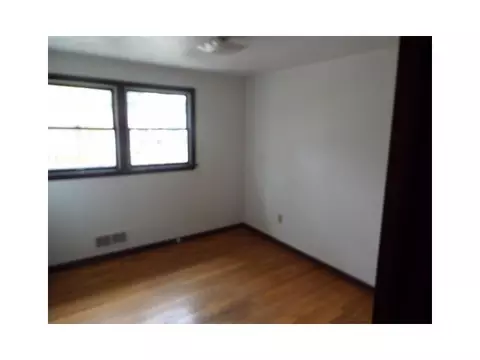 4 Cambridge, Irwin, PA 15642 photo 14