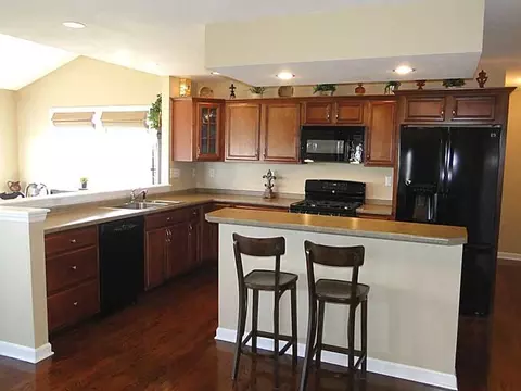 202 Walnut Dr, Eighty Four, PA 15330 photo 7