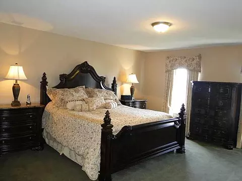 202 Walnut Dr, Eighty Four, PA 15330 photo 13