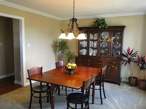 202 Walnut Dr, Eighty Four, PA 15330 photo 5
