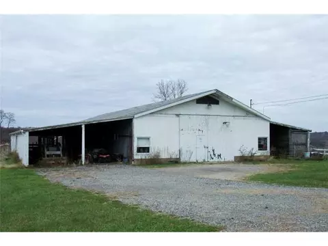 10 Minick Ln, Eighty Four, PA 15330 photo 21