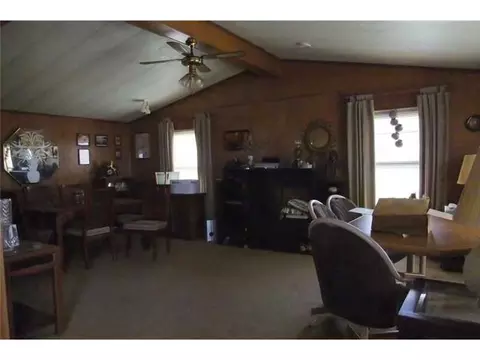 10 Minick Ln, Eighty Four, PA 15330 photo 8