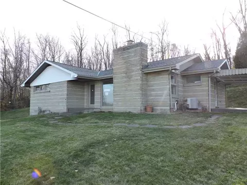 1503 Oneida Dr, Clairton, PA 15025 photo 1