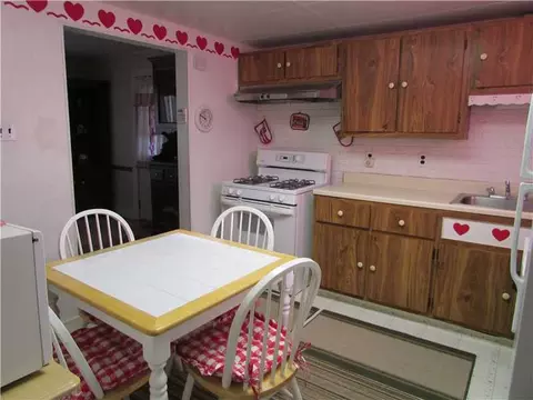 1749 Brinton Ave, Braddock, PA 15104 photo 7