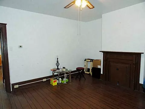 1440 Grant St, Braddock, PA 15104 photo 3