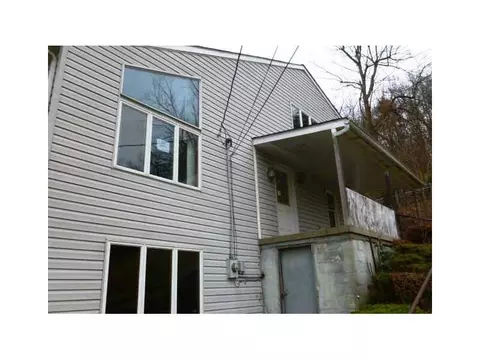 7 Cecil Elementary Dr, Cecil, PA 15321 photo 1