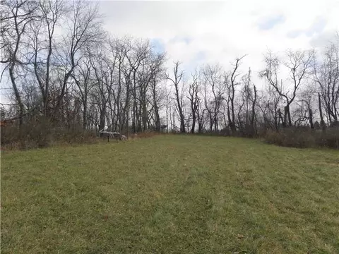 304 Patterson Rd, Eighty Four, PA 15330 photo 7