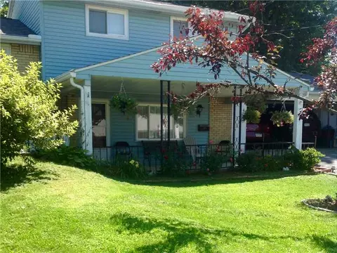 877 Quaker Dr, Irwin, PA 15642 photo 20