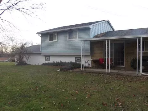 877 Quaker Dr, Irwin, PA 15642 photo 17