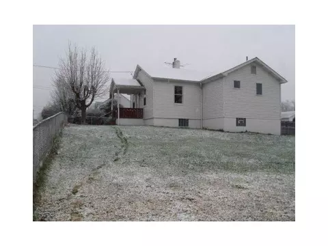 448 3rd Ave, New Eagle, PA 15067 photo 3