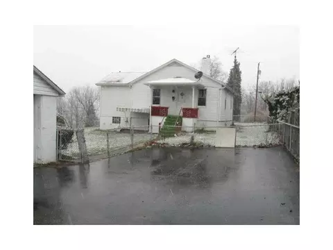 448 3rd Ave, New Eagle, PA 15067 photo 7