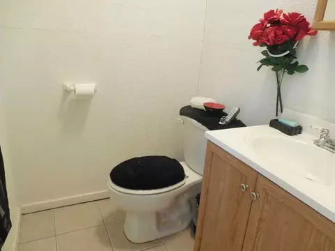 534 3rd St, Clairton, PA 15025 photo 6
