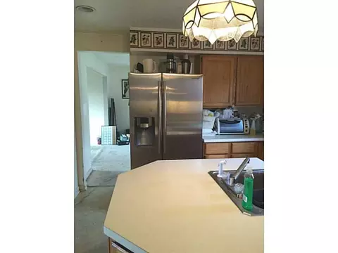 100 William Dr, Coraopolis, PA 15108 photo 9