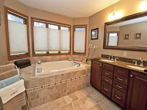 606 Cheshire, Seven Fields, PA 16046 photo 13