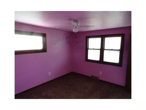 14235 Wayne Dr, Irwin, PA 15642 photo 12