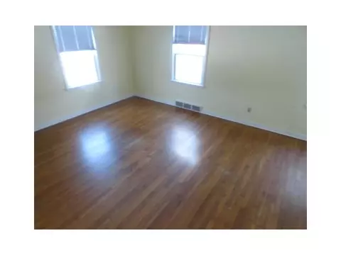 4907 Simmons Cir, Export, PA 15632 photo 9