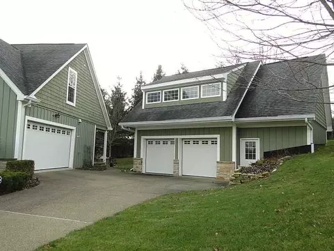218 Arrowhead Ln, Eighty Four, PA 15330 photo 22