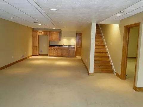 218 Arrowhead Ln, Eighty Four, PA 15330 photo 19