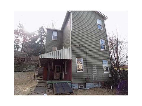 818 6th St, Braddock, PA 15104 photo 1