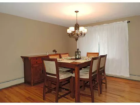 5053 Sequoia Ct, Export, PA 15632 photo 4