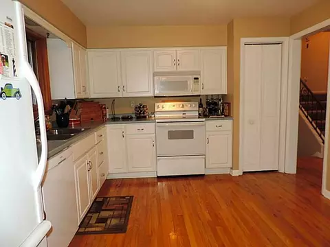 5053 Sequoia Ct, Export, PA 15632 photo 20
