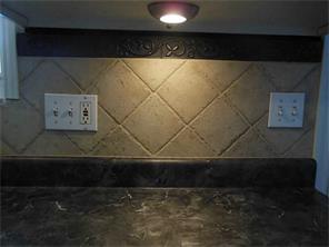 13211 Sylvia Dr, Irwin, PA 15642 photo 9