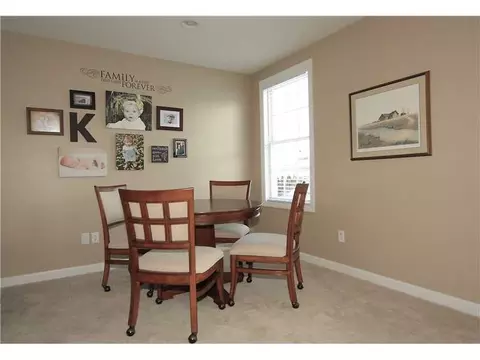 311 Hickory Nut Dr, Eighty Four, PA 15330 photo 5