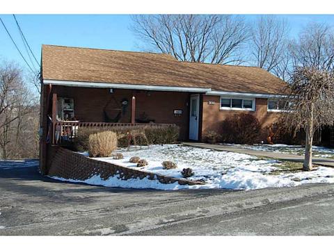 481 Corey Dr, Irwin, PA 15642 photo 1