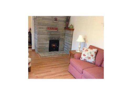903 9th St, Irwin, PA 15642 photo 3