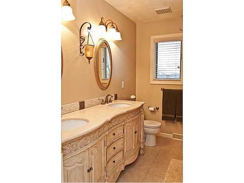 606 Oakhurst, Irwin, PA 15642 photo 19