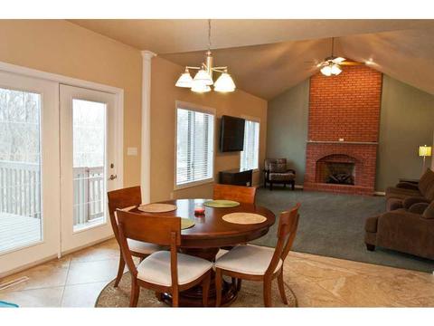 606 Oakhurst, Irwin, PA 15642 photo 12