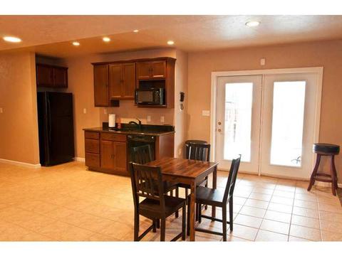 606 Oakhurst, Irwin, PA 15642 photo 20