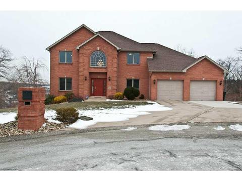 606 Oakhurst, Irwin, PA 15642 photo 1