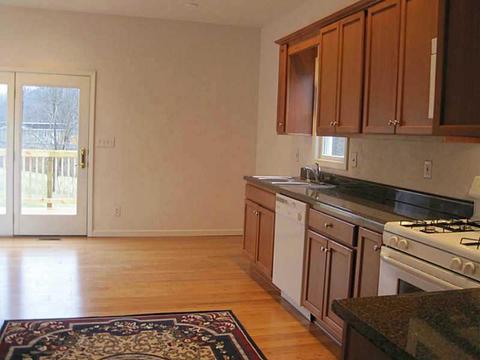 175 Goodview Dr, Apollo, PA 15613 photo 9