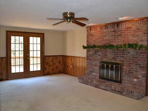 5933 Graybrooke Dr, Export, PA 15632 photo 8