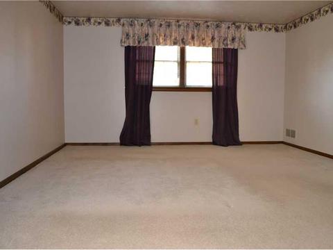 5933 Graybrooke Dr, Export, PA 15632 photo 9