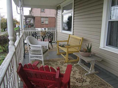641 N 6th St, Clairton, PA 15025 photo 2