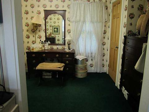 641 N 6th St, Clairton, PA 15025 photo 15