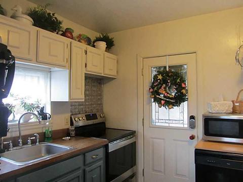 641 N 6th St, Clairton, PA 15025 photo 20
