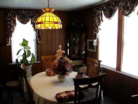 2674 River, Vandergrift, PA 15690 photo 3